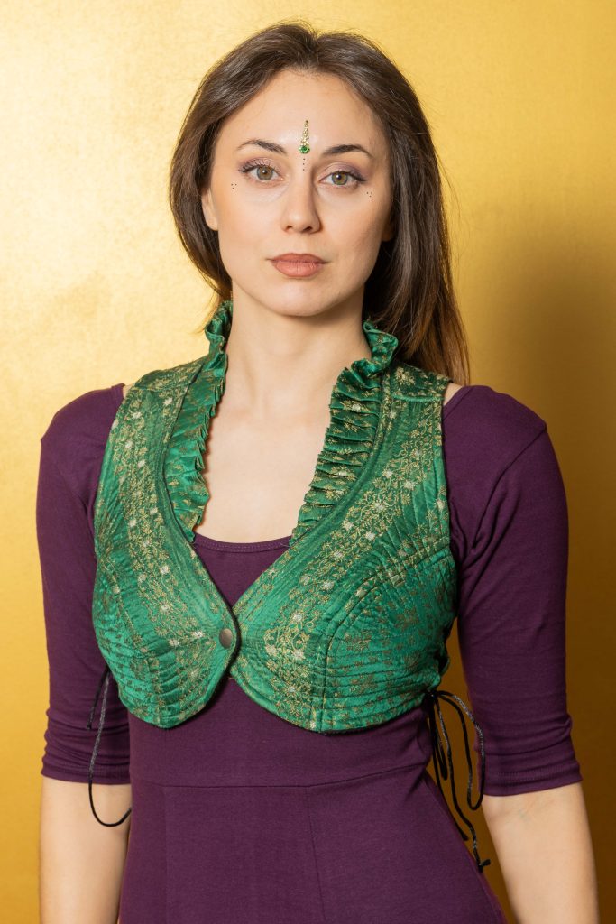 Hara Choli